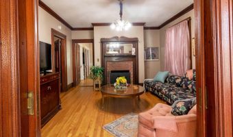 18 Hudson St, Bangor, ME 04401