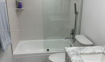 10275 Collins Ave 523, Bal Harbour, FL 33154