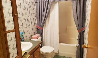 6 Giovanni Rose Ct, Coventry, RI 02816