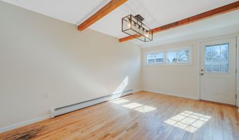 280 S Bayview Ave, Amityville, NY 11701