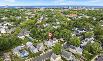 826 Dunlewy St, Asbury Park, NJ 07712