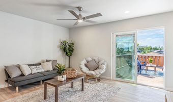 180 Hoomoku St, Kahului, HI 96732