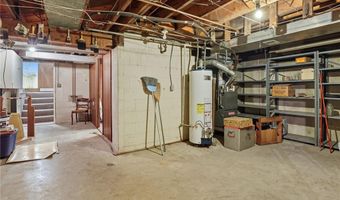 2943 NE Walnut Rd, Avondale, MO 64117