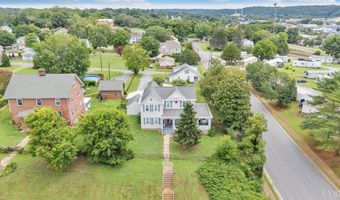 901 Bedford Ave, Altavista, VA 24517