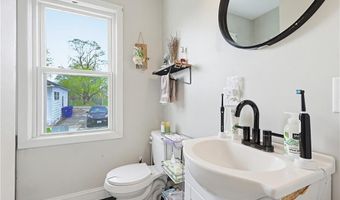 49 Emanuel St, North Providence, RI 02911