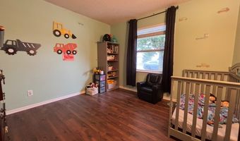 6649 Earlswood Dr, Indianapolis, IN 46217