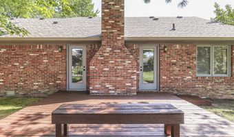 8644 Rahke Rd, Indianapolis, IN 46217
