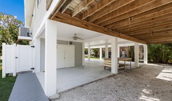 108 PELICAN Dr, Anna Maria, FL 34216