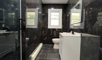 52 Sylvan St, Avon, CT 06001