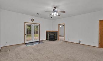 1101 Wendy Ln, Altus, OK 73521