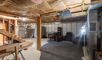 5 MARK Cir, Boulder, WY 82923