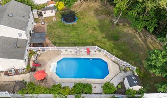 48 Cambridge Dr, Aberdeen, NJ 07747