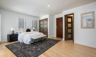 2820 BAYSIDE Walk 6, San Diego, CA 92109
