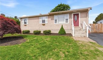 29 Dix Ave, Johnston, RI 02919