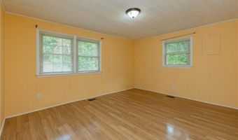 272 Cheyenne Cir, Asheboro, NC 27205