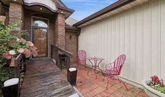 548 6th St NW, Altoona, IA 50009