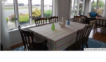 7 Lincoln Ave, Avon By The Sea, NJ 07717