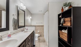 1308 Geneva Dr, Alexandria, MN 56308