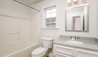 3715 Highland Dr, Ayden, NC 28513