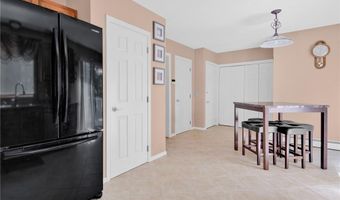 63 Derbyshire Dr, Cranston, RI 02921