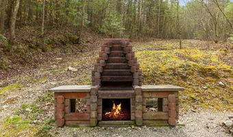 645-1 Right Fork Fixer Rd, Beattyville, KY 41311