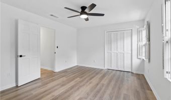 70 Old Ivy Rd NE 35, Atlanta, GA 30342
