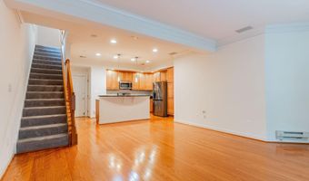 5645 HARRINGTON FALLS Ln, Alexandria, VA 22312