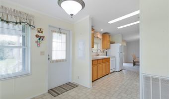 835 Sapodilla Dr, Barefoot Bay, FL 32976