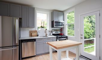 4826 BUTTERWORTH Pl NW, Washington, DC 20016