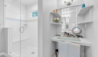 22 Woodland Ave, Manasquan, NJ 08736