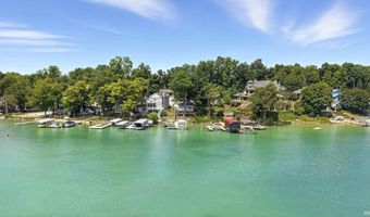 6955 WN Lake Gage Dr, Angola, IN 46703