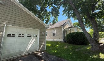 164 7th St, Bangor, ME 04401