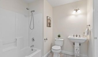 104 Summer Rd 104, Boxborough, MA 01719