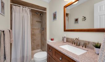 75 Bradford Ct, Aberdeen, NJ 07747