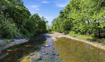 243 E 508th Rd, Aldrich, MO 65601