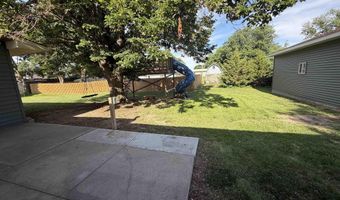 330 Fairview Dr, Aurora, NE 68818
