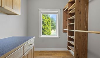 6340 Chuckanut Dr, Bow, WA 98232