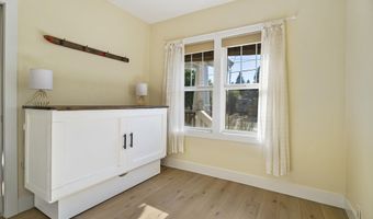 440 NW Riverfront St, Bend, OR 97703