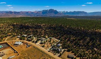 2868 N Foothill Dr, Apple Valley, UT 84737