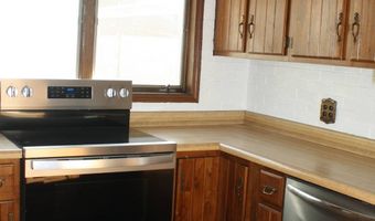 149 S. Fourth St, Albion, IL 62806