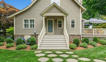 139 Holmes Ave, Darien, CT 06820