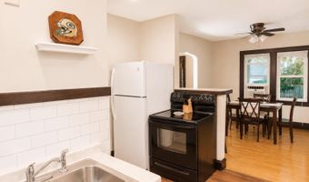 1210 W PACKARD St, Appleton, WI 54914