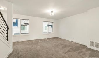 676 E Court St #302, Blackfoot, ID 83221