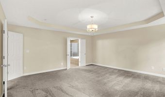 679 Erin Dr, Avon, IN 46123