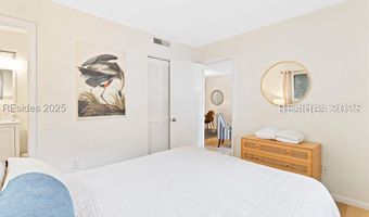 45 Folly Field Rd 16H, Hilton Head Island, SC 29928