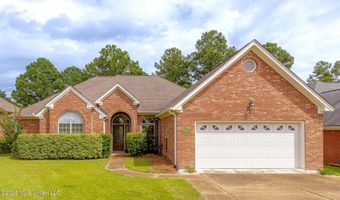 160 Apple Blossom Dr, Brandon, MS 39047