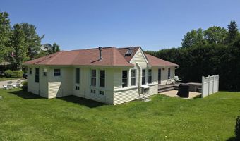 135 Hotel Rd, Auburn, ME 04210