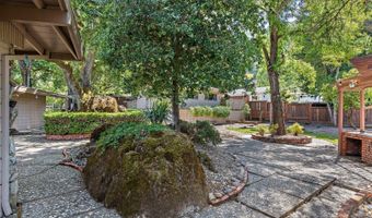 2461 Lunada Ln, Alamo, CA 94507