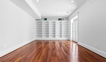 7527 WESTFIELD Dr, Bethesda, MD 20817