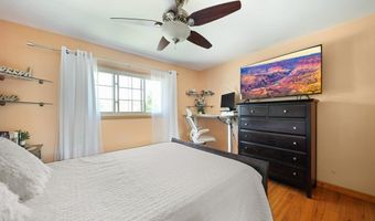 365 W Myrick Ave, Addison, IL 60101